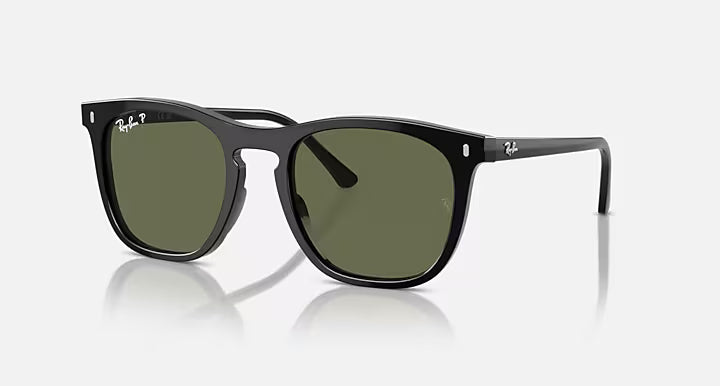 Ray-Ban Polished Black Frame Green Polarized Lenses