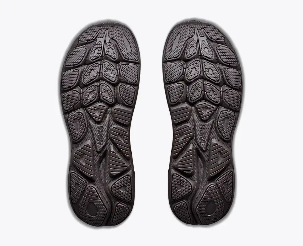 Men's HOKA Clifton 11 Running Shoe in Boulder Grey | Pebble Grey
