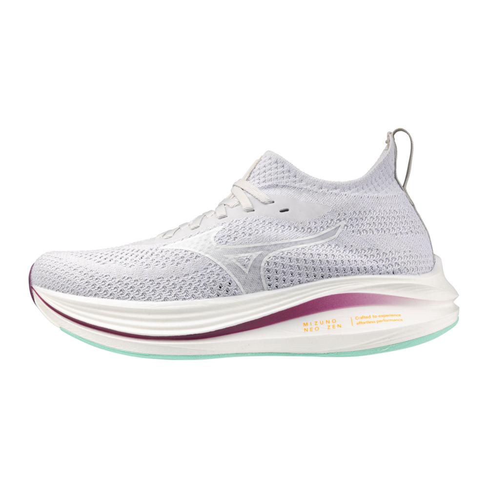 Women's Mizuno Neo Zen Running Shoe in Nimbus Cloud | White