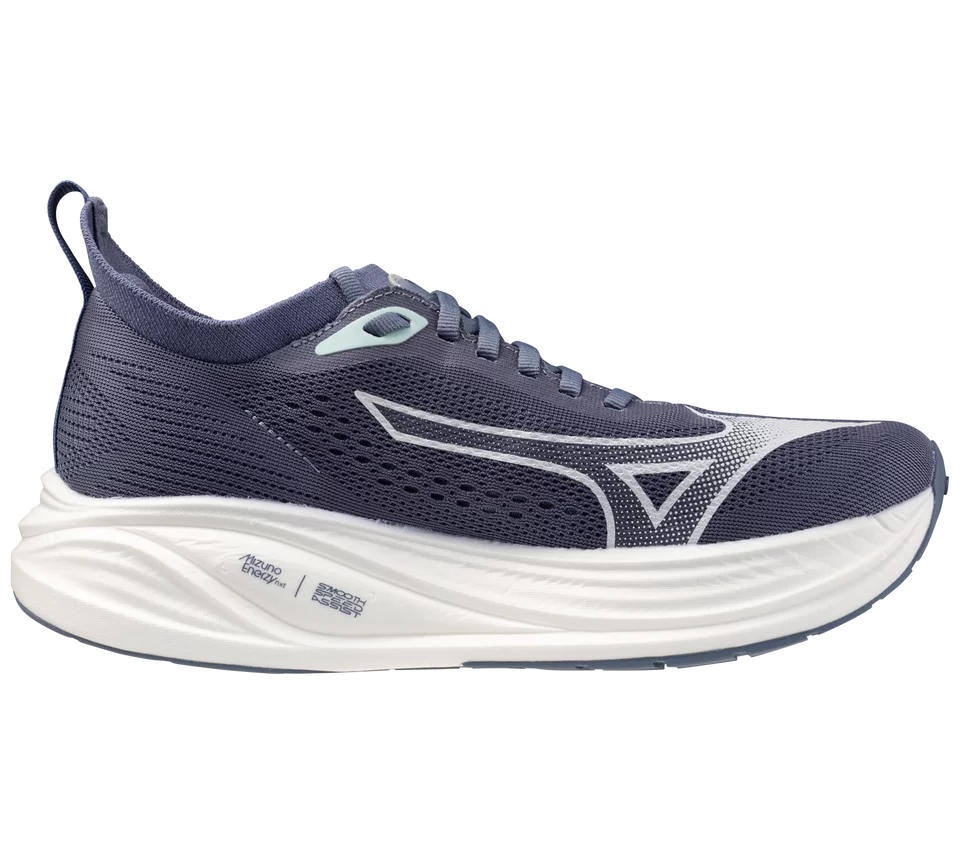 Women's Mizuno Neo Zen 2 Running Shoe in Wild Wind White