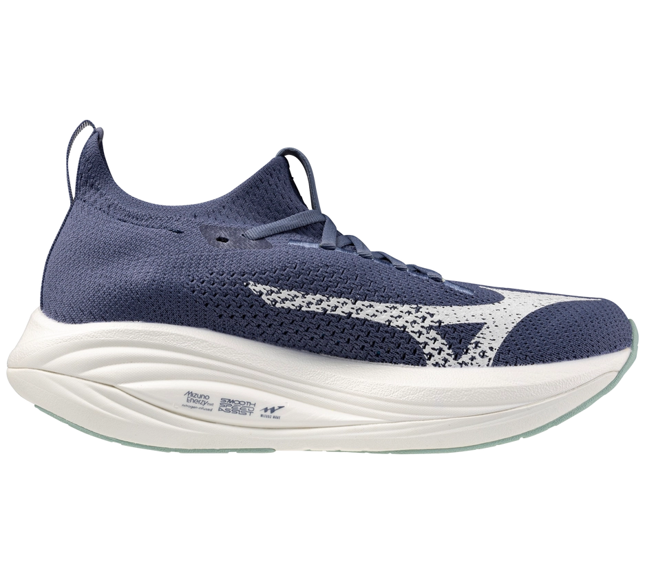 Women's Mizuno Neo Vista 3 Running Shoe in Wild Wind Icy Morn