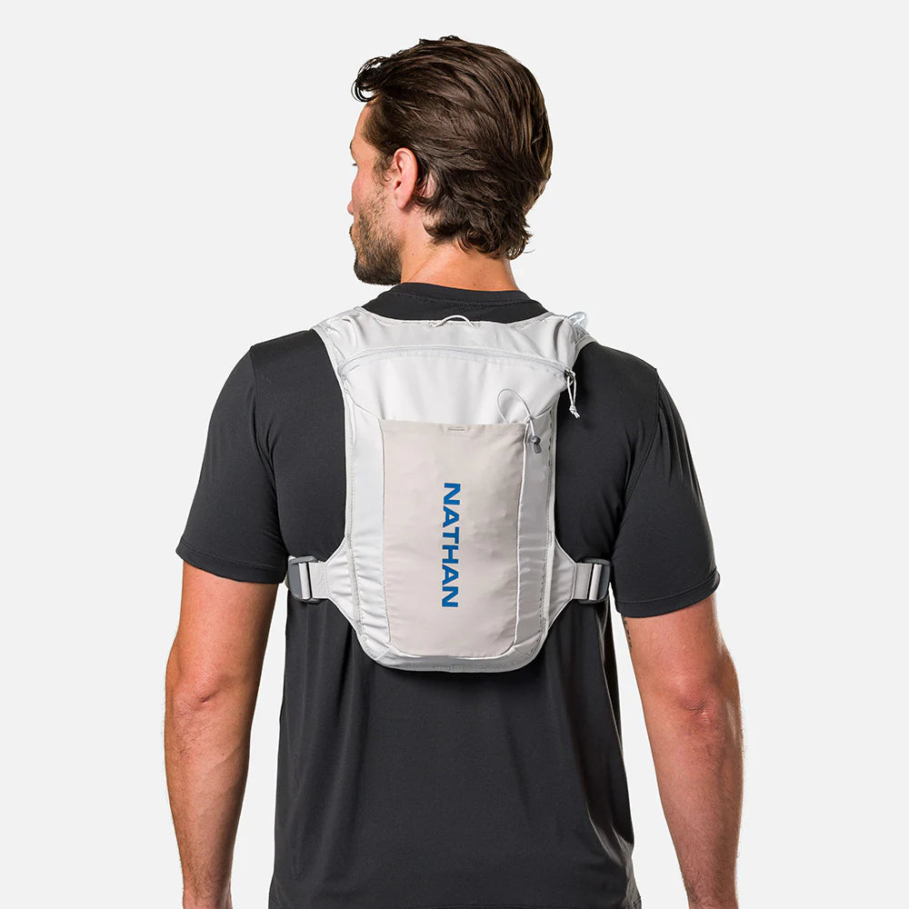 Nathan QuickStart 3.0 4 Liter Hydration Pack in Vapor Grey/Deep Blue