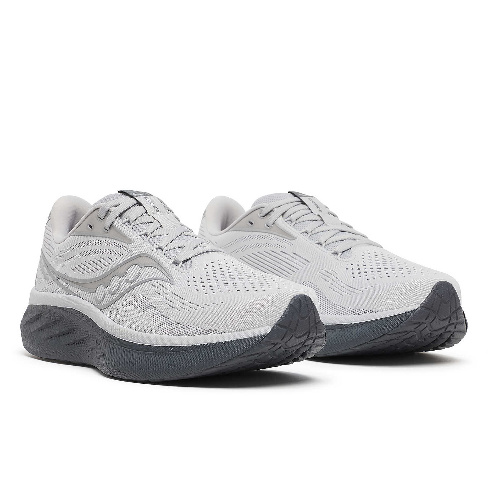 Men's Saucony Ride 18 Running Shoe in Cloud | Shadow