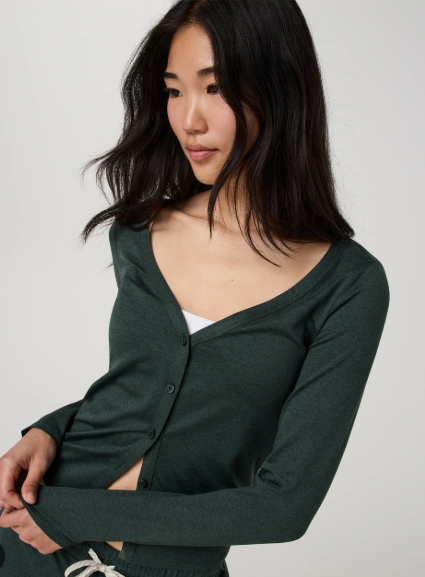 vuori Women's Long Sleeve Halo V-Neck Cardigan in Hemlock Heather