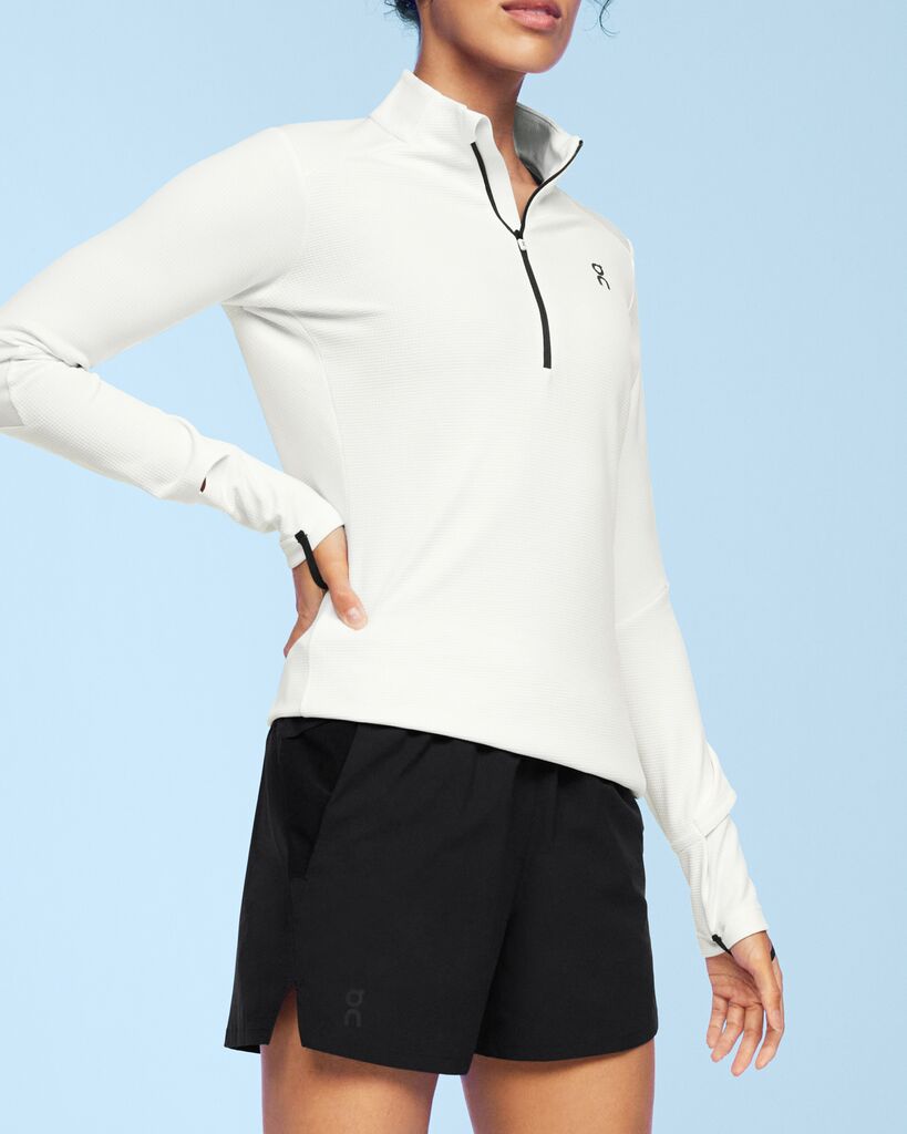 Women's On Essential Shorts in Black