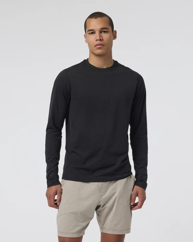 vuori Men's Long Sleeve Ponto Performance Tee in Black Heather