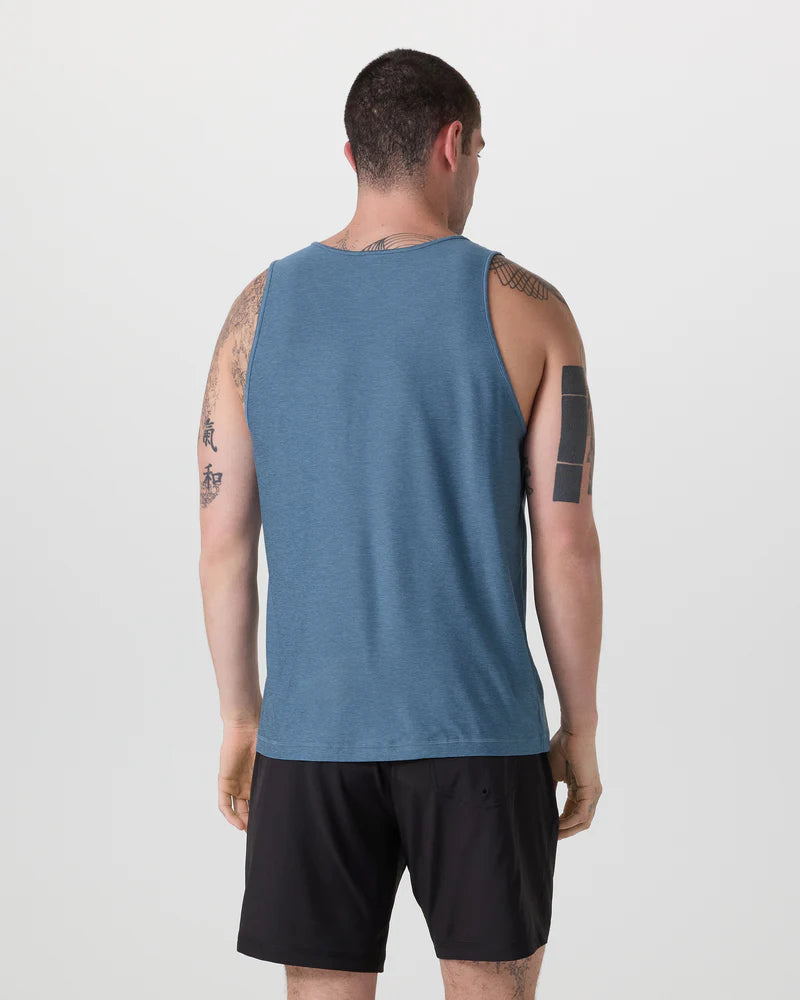 vuori Men's Strato Tech Tank in Pool Blue Heather