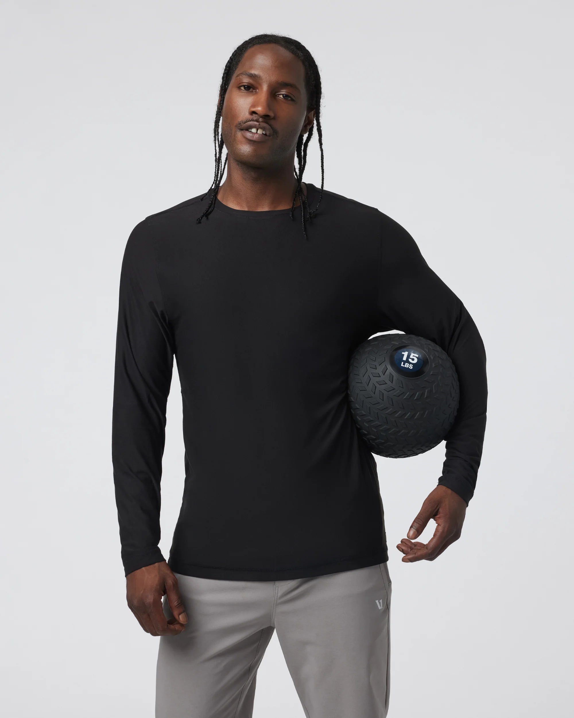 vuori Men's Long Sleeve Strato Tech Tee in Black