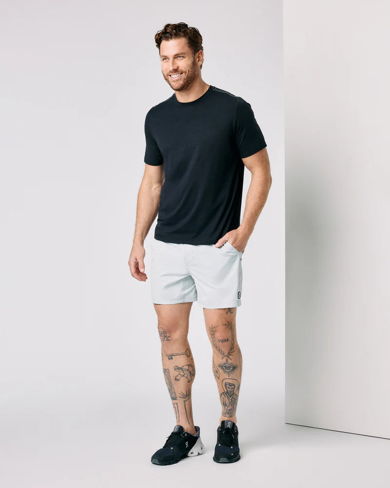 vuori Men's Current Tech Tee in Black