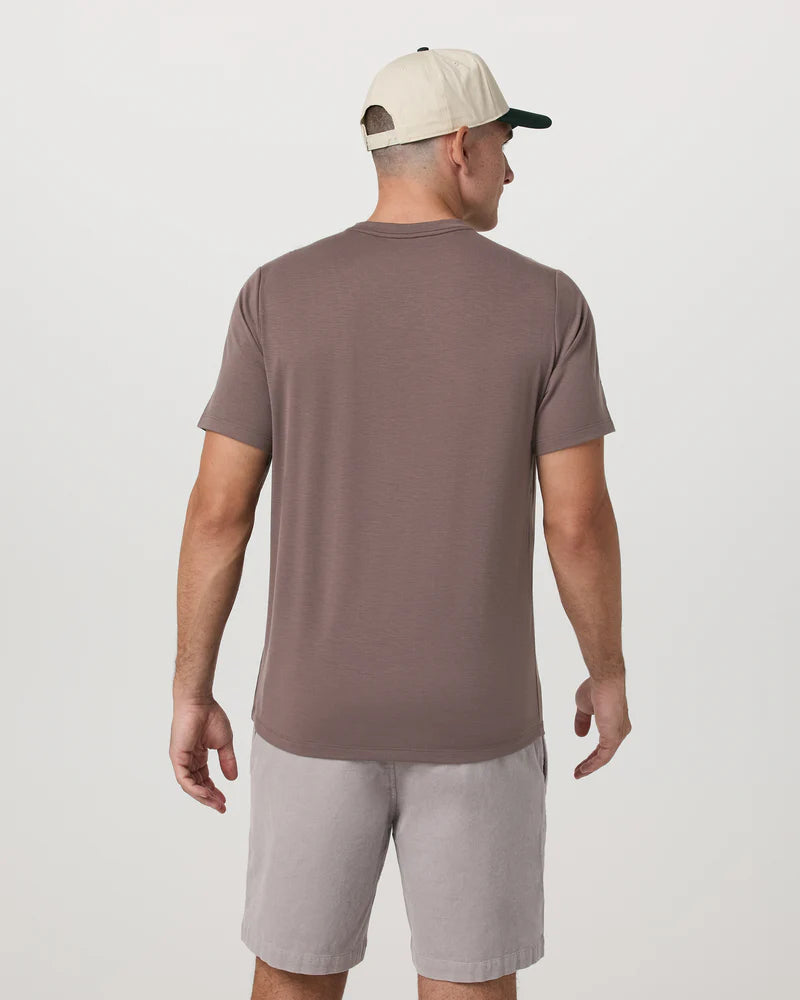 vuori Men's Current Tech Tee in Huckleberry