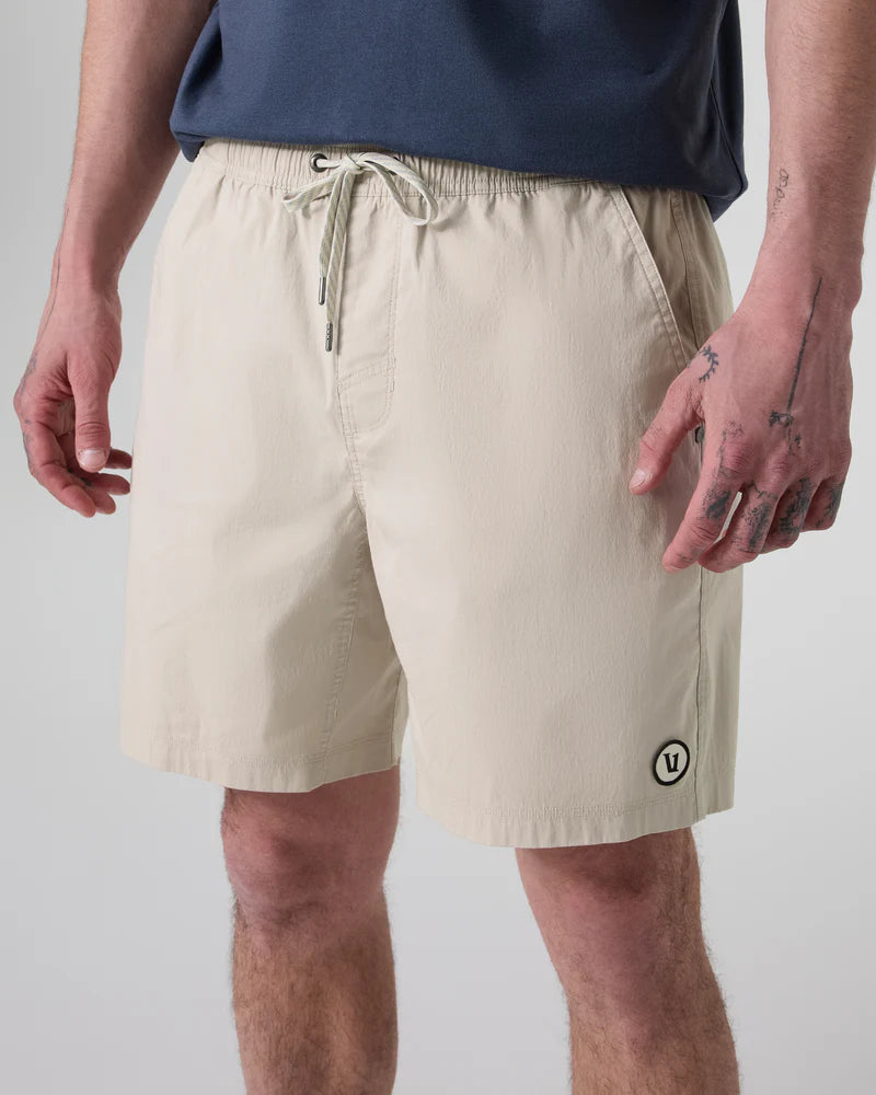 vuori Men's 7" Lined Kore Everyday Lined Short in Oatmeal