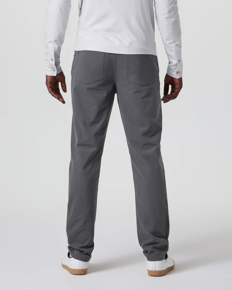 vuori Men's Meta™ Pant Classic Fit 30" in Charcoal