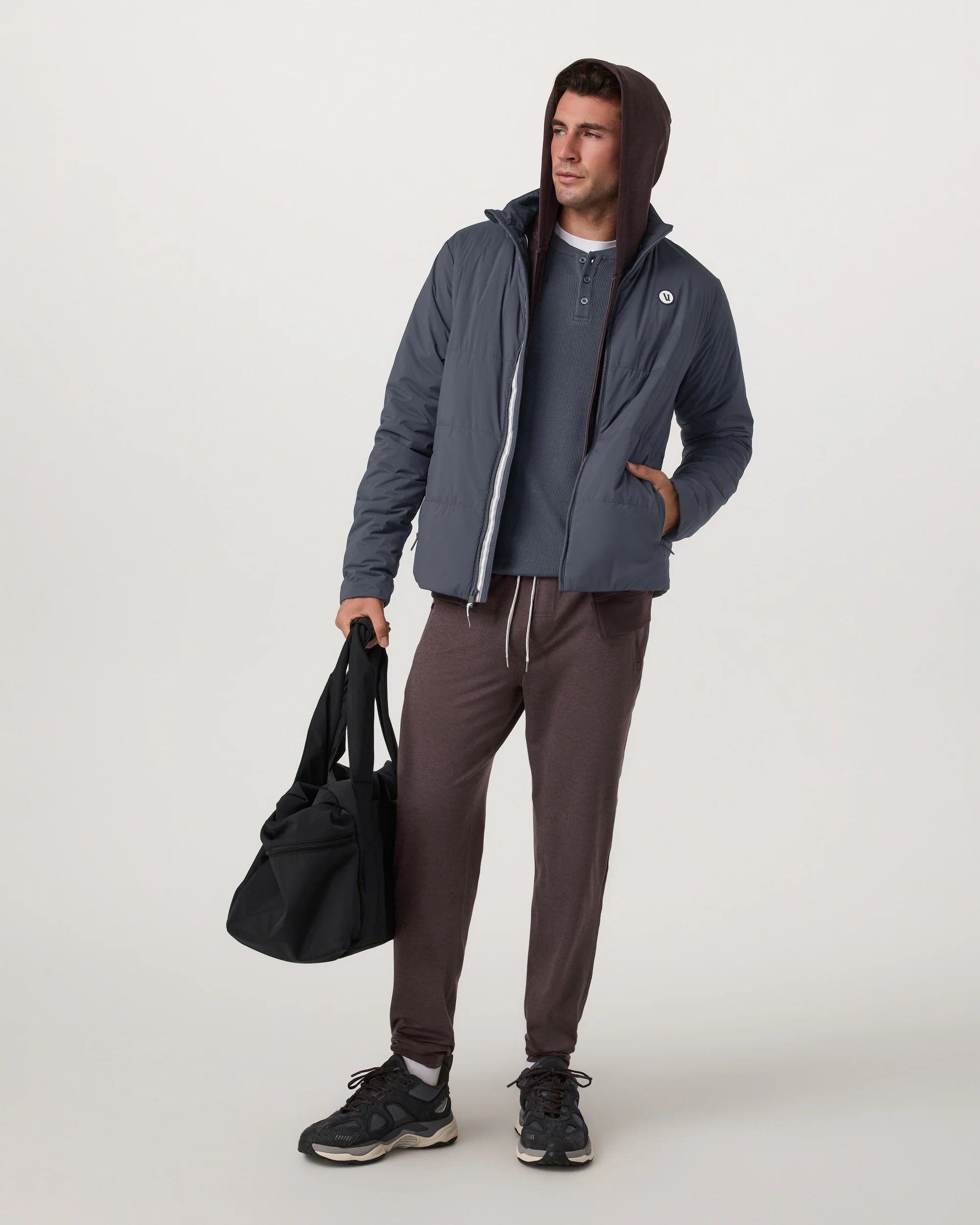 vuori Men's Ponto Performance Jogger in Sangria Heather