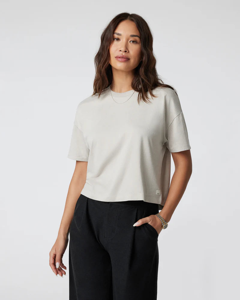 vuori Women's Energy Tee in Ecru Heather