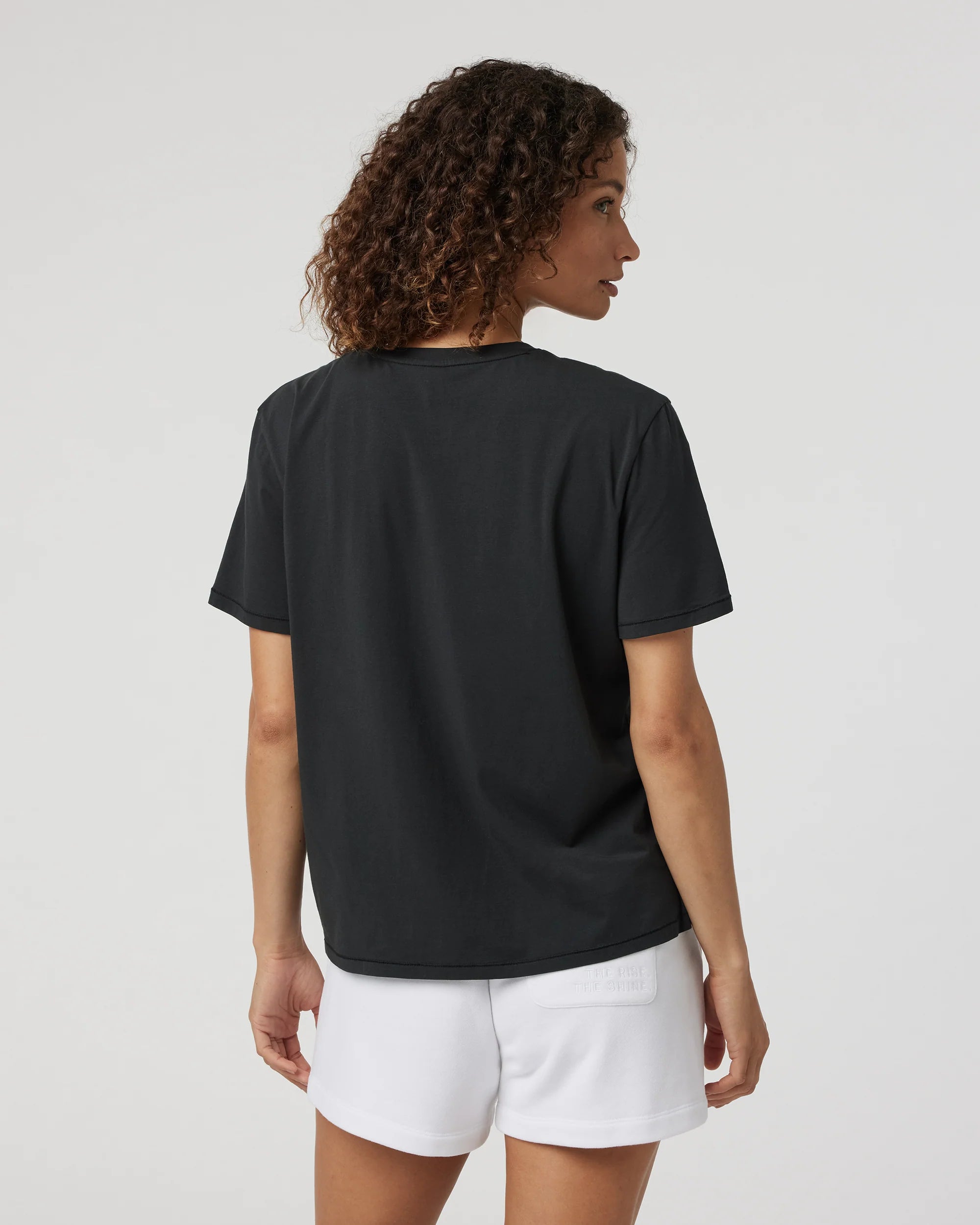 vuori Women's Feather Tee in Washed Black