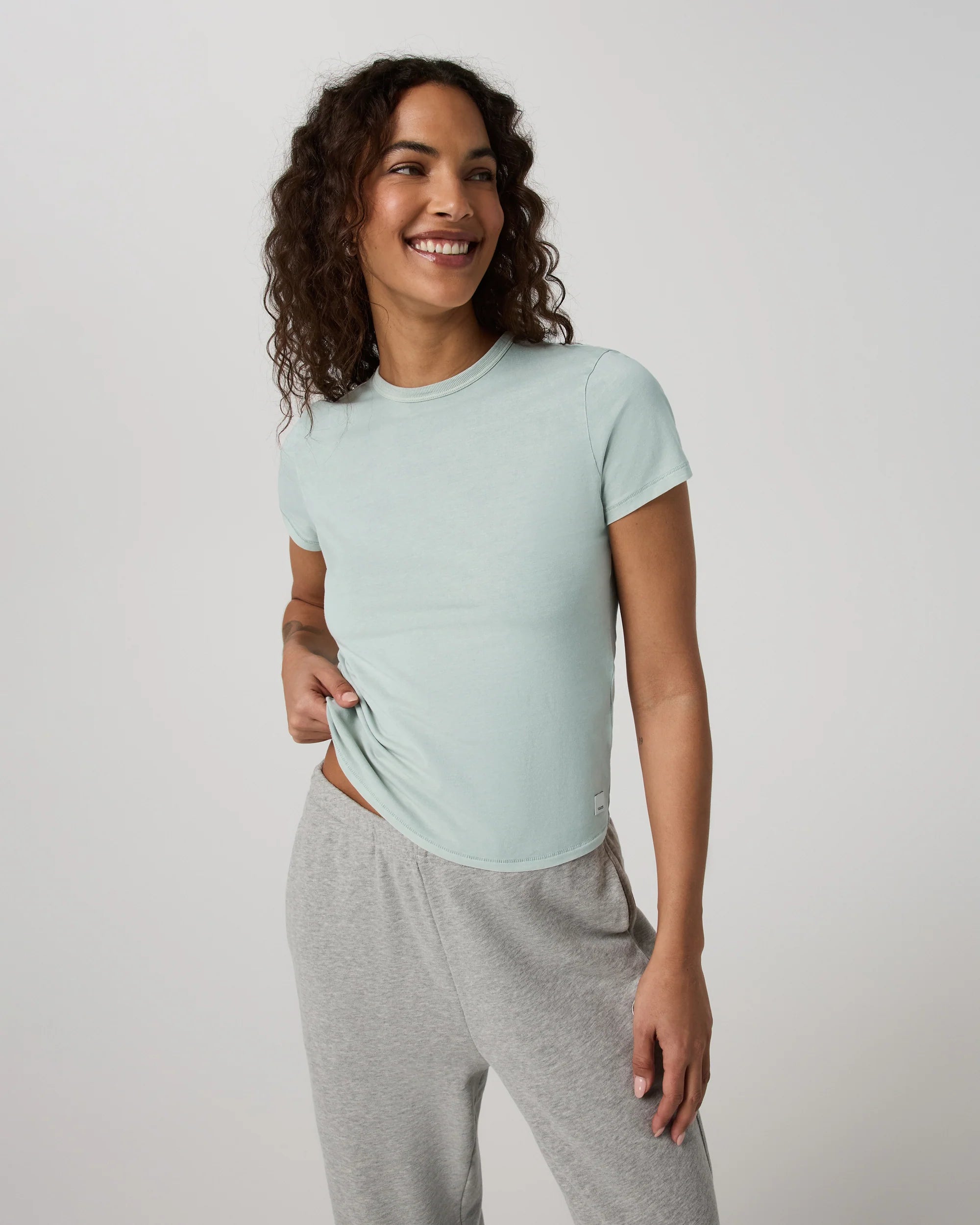 vuori Women's Short Sleeve Feather Tee in Storm Blue