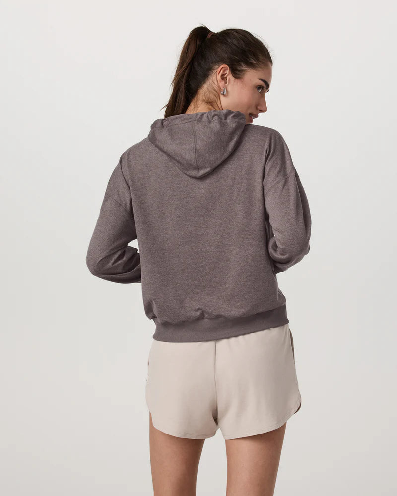 vuori Women's Halo Modern Pullover Hoodie in Huckleberry Heather