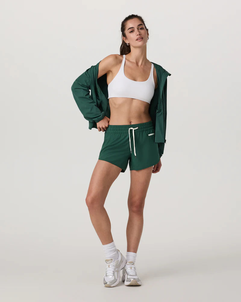 vuori Women's Clementine 4" Short 2.0 in Viridian