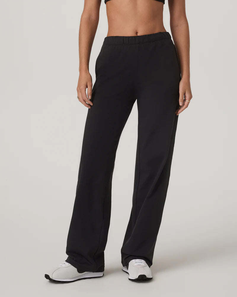 vuori Women's Halo Modern Straight Leg Pant in Solid Black
