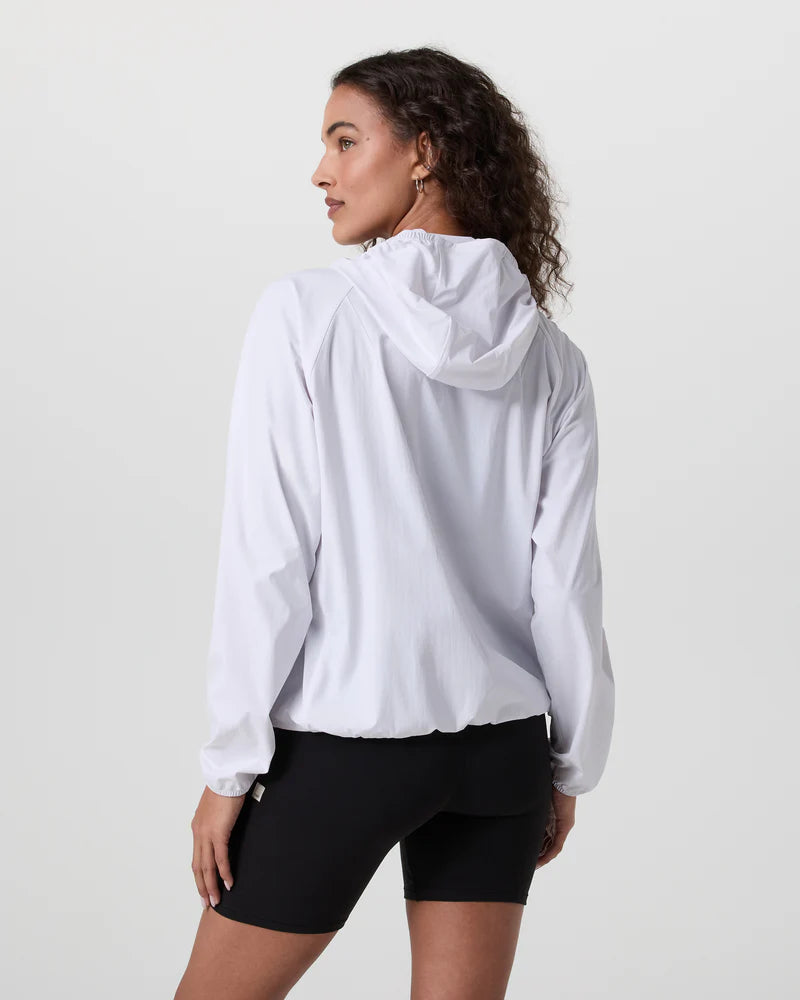 vuori Women's Renew Trainer Shell in White