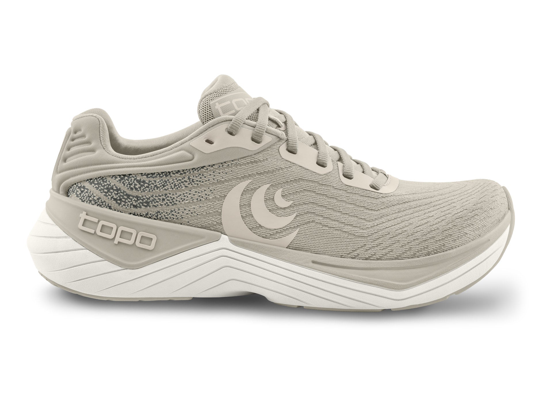 Women's Topo Athletic Ultrafly 5 Running Shoe in Tan | White