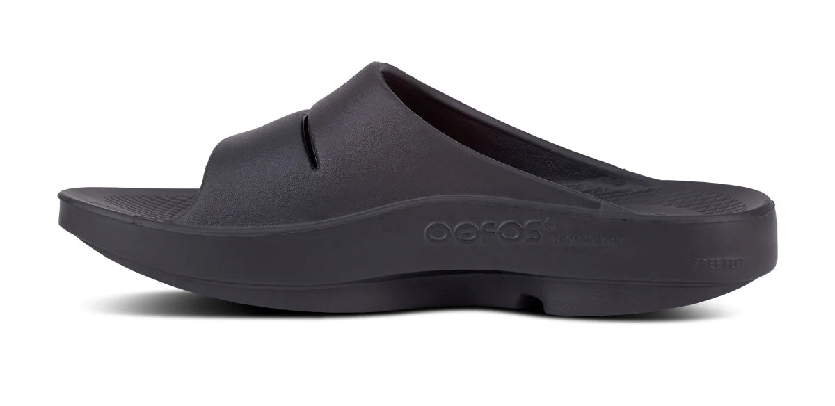 Oofos OOahh Recovery Slide Sandal in Black