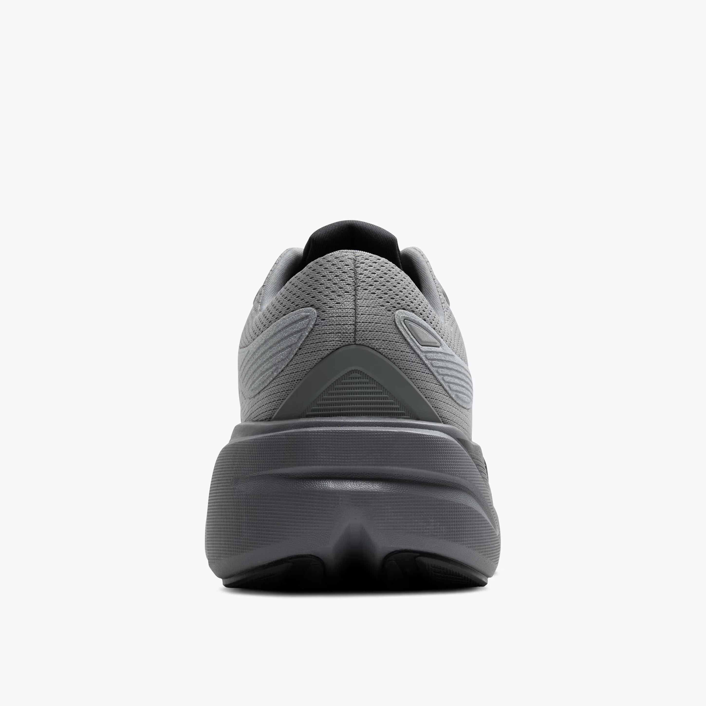 Men's Brooks Ghost Max 3 Road Running Shoe in Primer Grey/Ebony