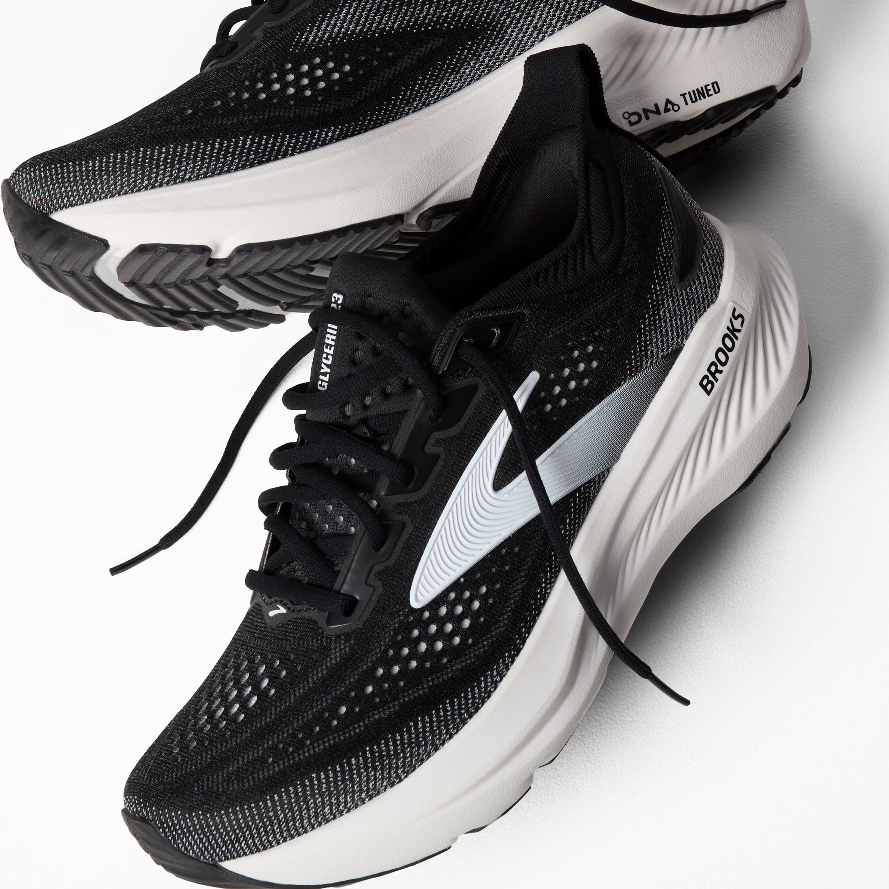 Women's Brooks Running Glycerin 23 Road Running Shoe in Black/Grey/White