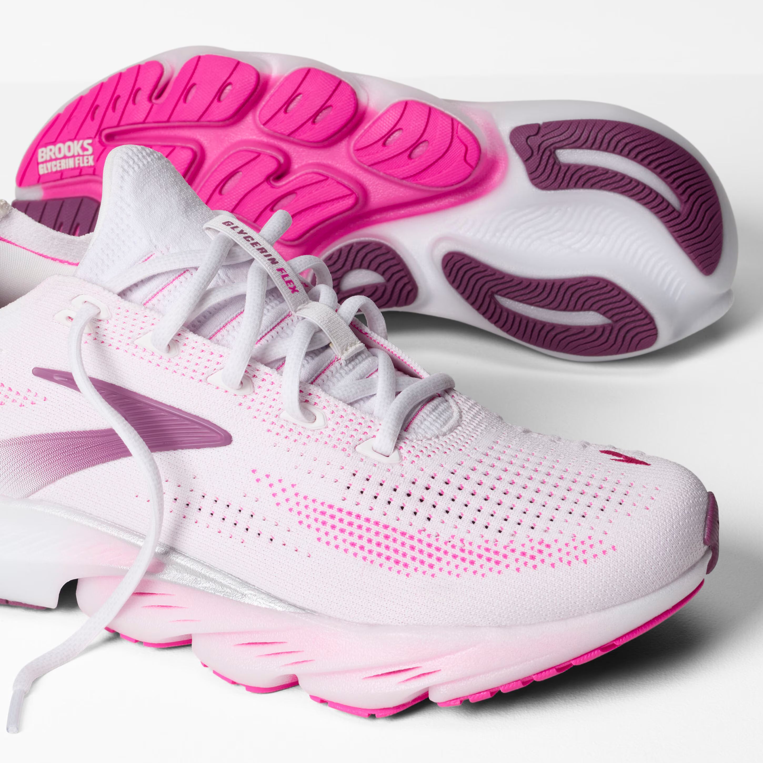 Women's Brooks Running Glycerin Flex Running Shoe in White/Cyber Pink/Argyle