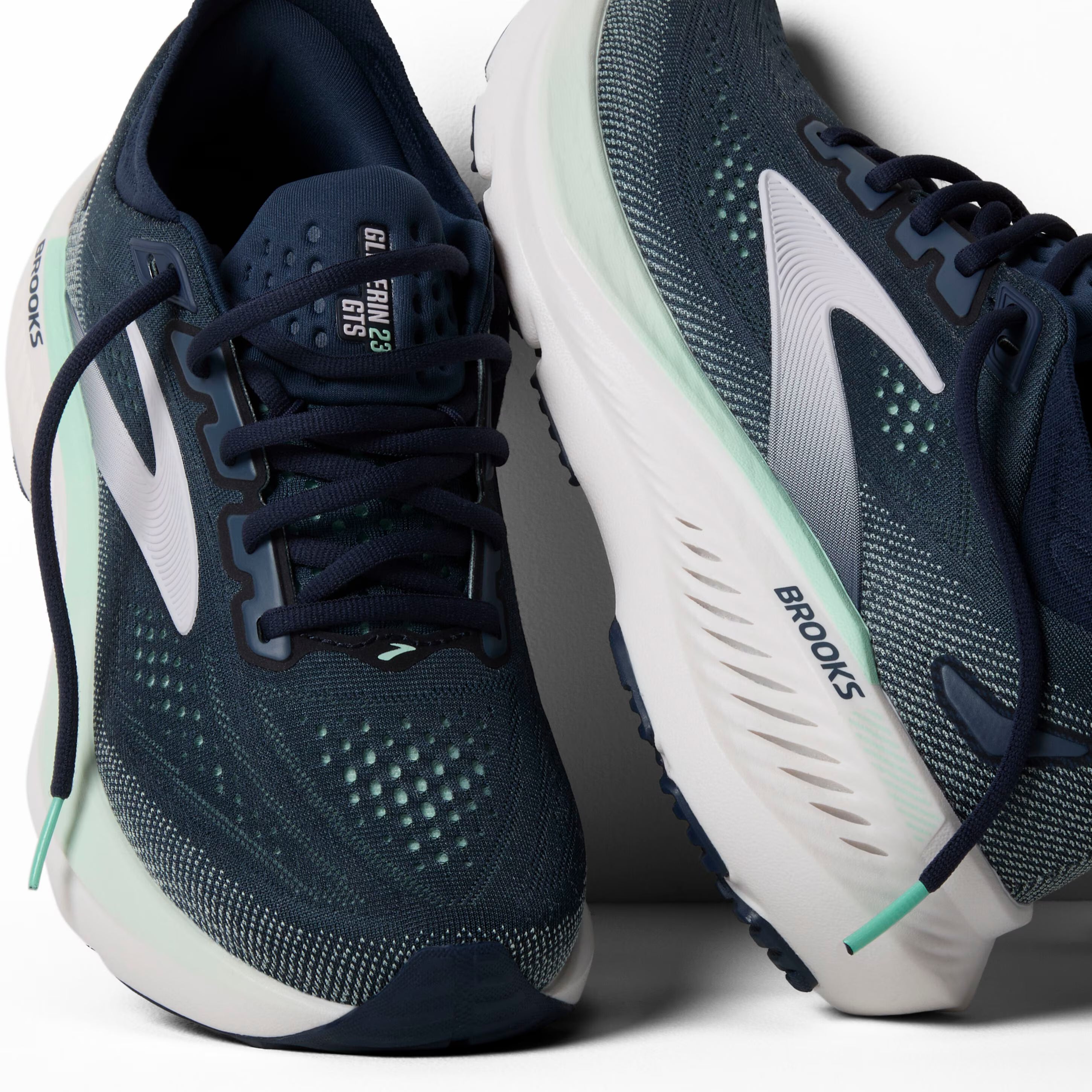 Women's Brooks Running Glycerin GTS 23 Road Running Shoe in Spellbound/Yucca/Pink