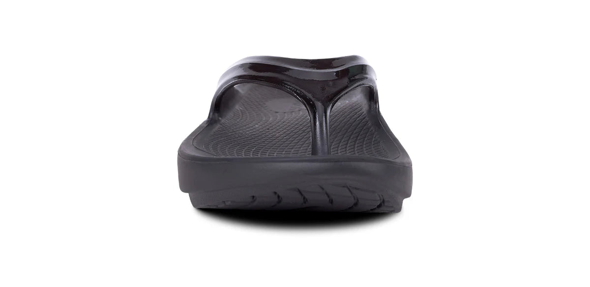 Oofos Women's OOlala Recovery Sandal in Black