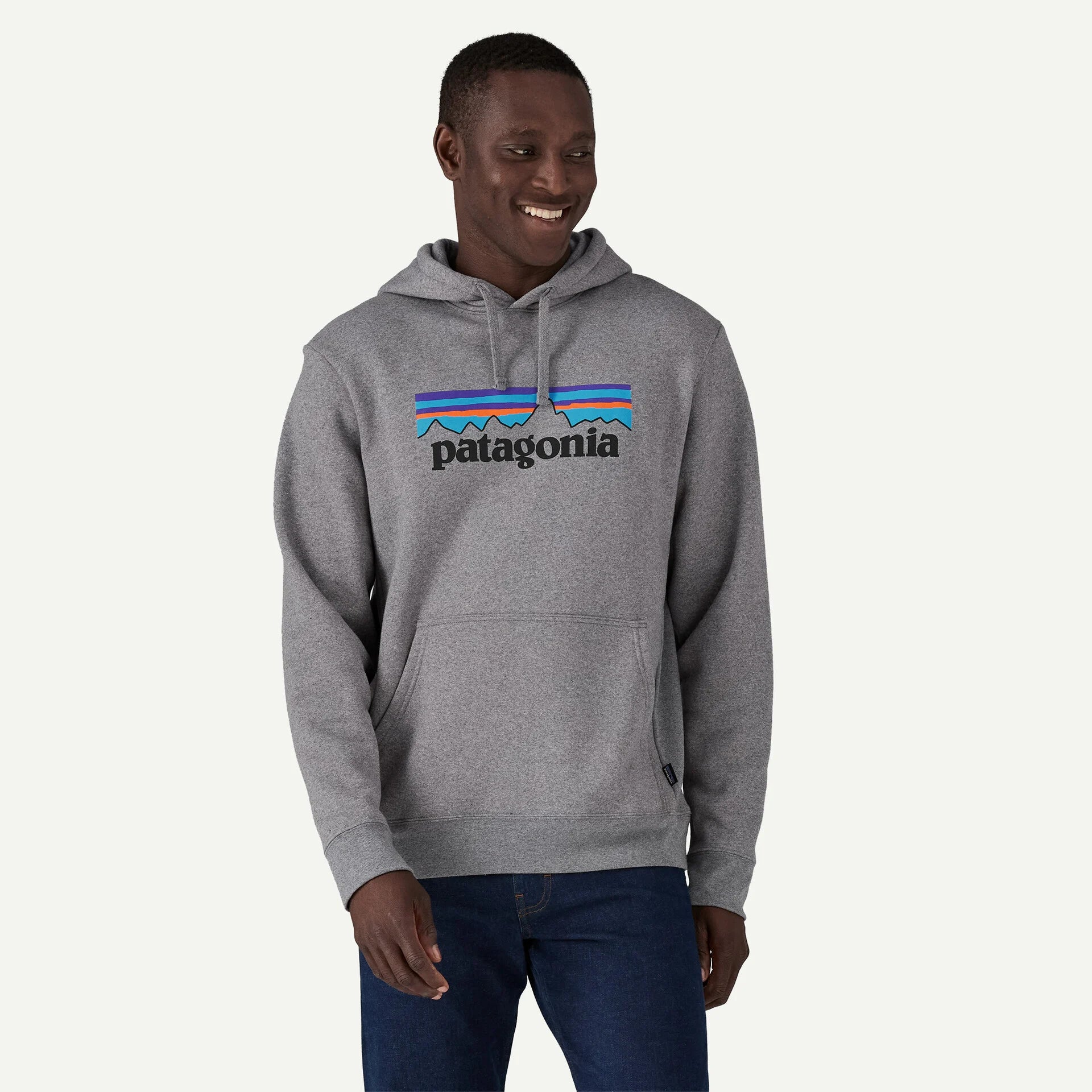 Patagonia Men's P-6 Logo Uprisal Hoody in Gravel Heather