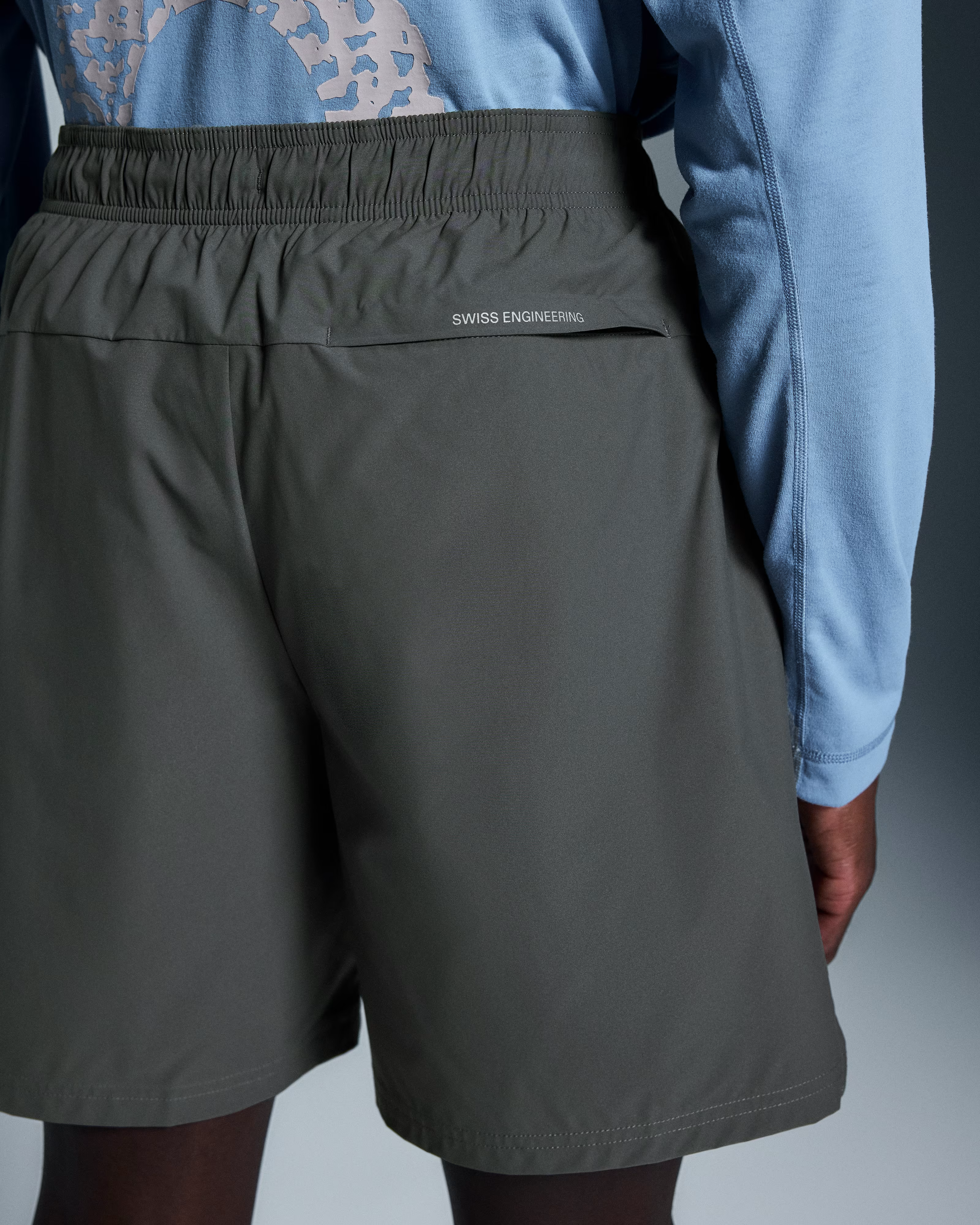Men's On 7" Core Shorts in Eclipse