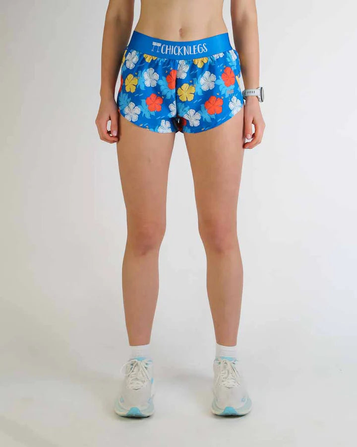 ChicknLegs Women's 1.5" Split Shorts in Hawaiian