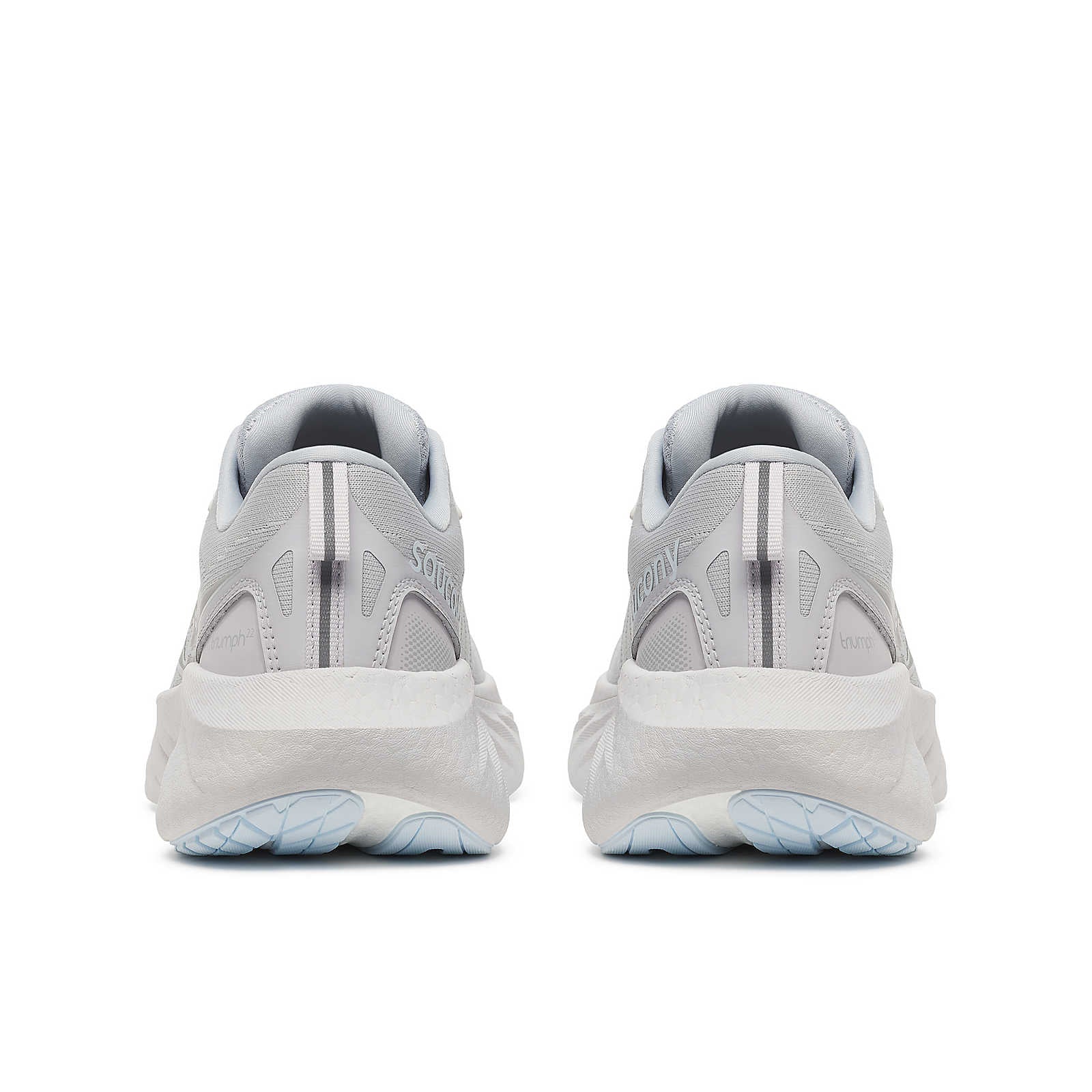 Women's Saucony Triumph 22 Running Shoe in Cloud