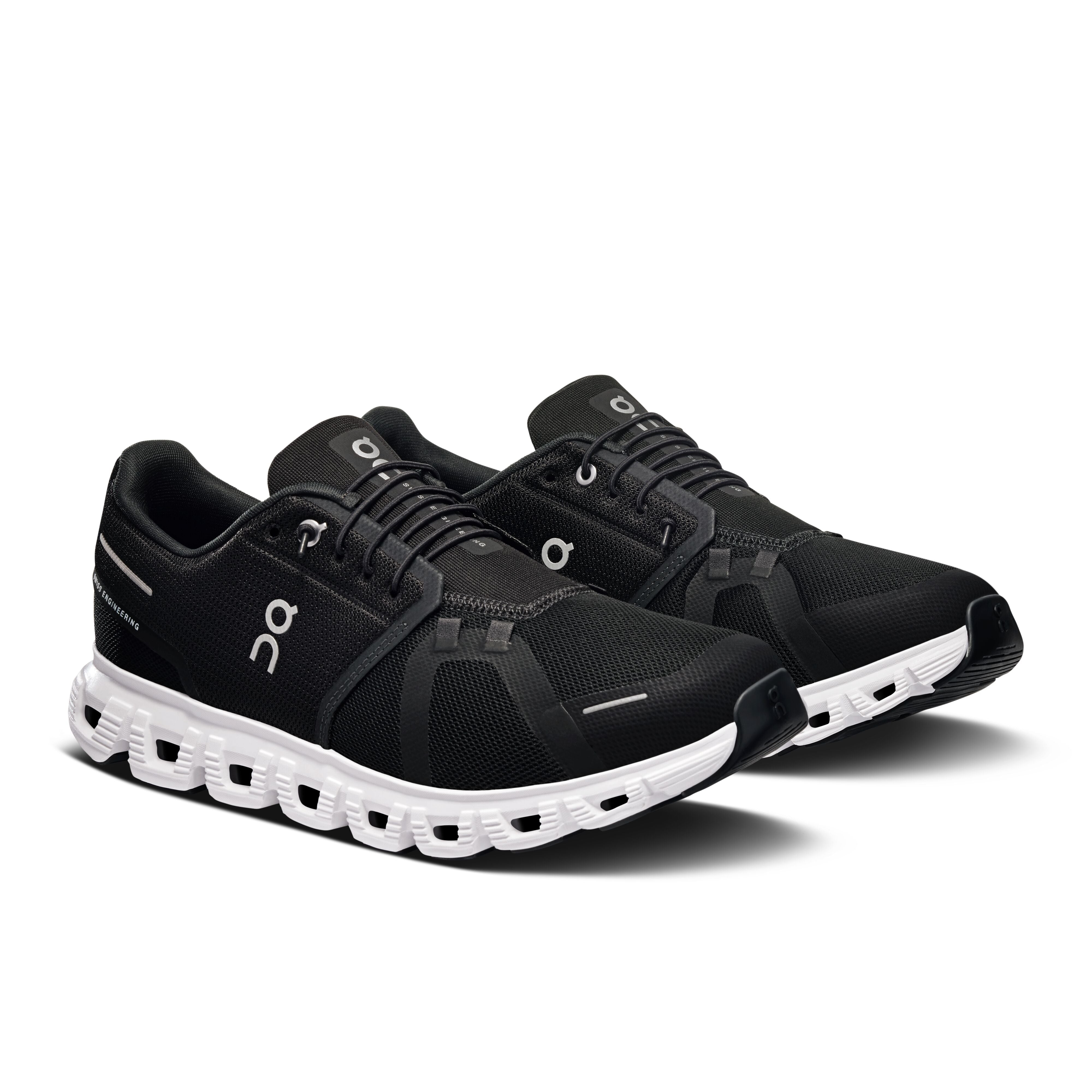 Men's On Cloud 6 Running Shoe in Black | White