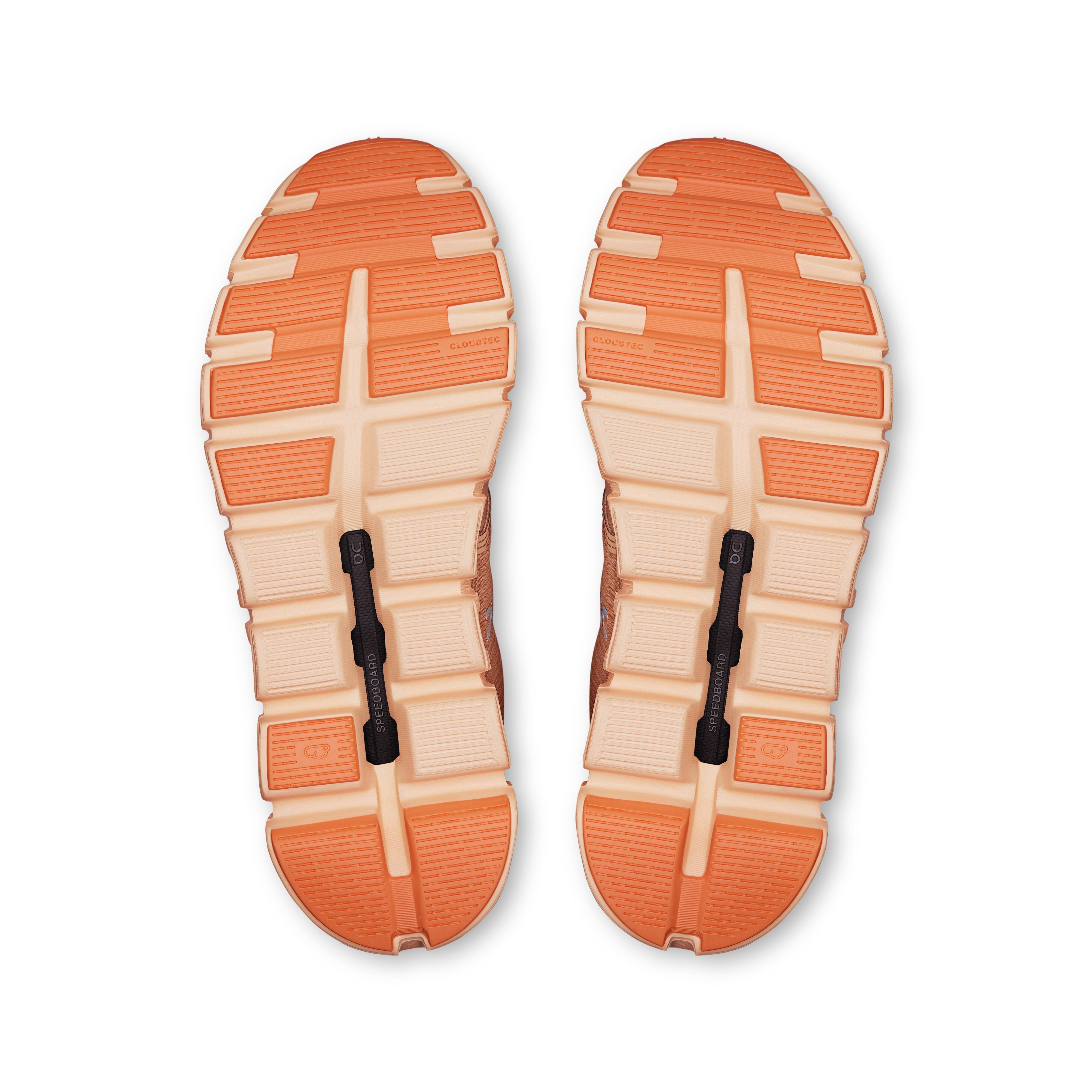 Women's On Cloud 6 Waterproof Shoe in Sandstone | Blonde