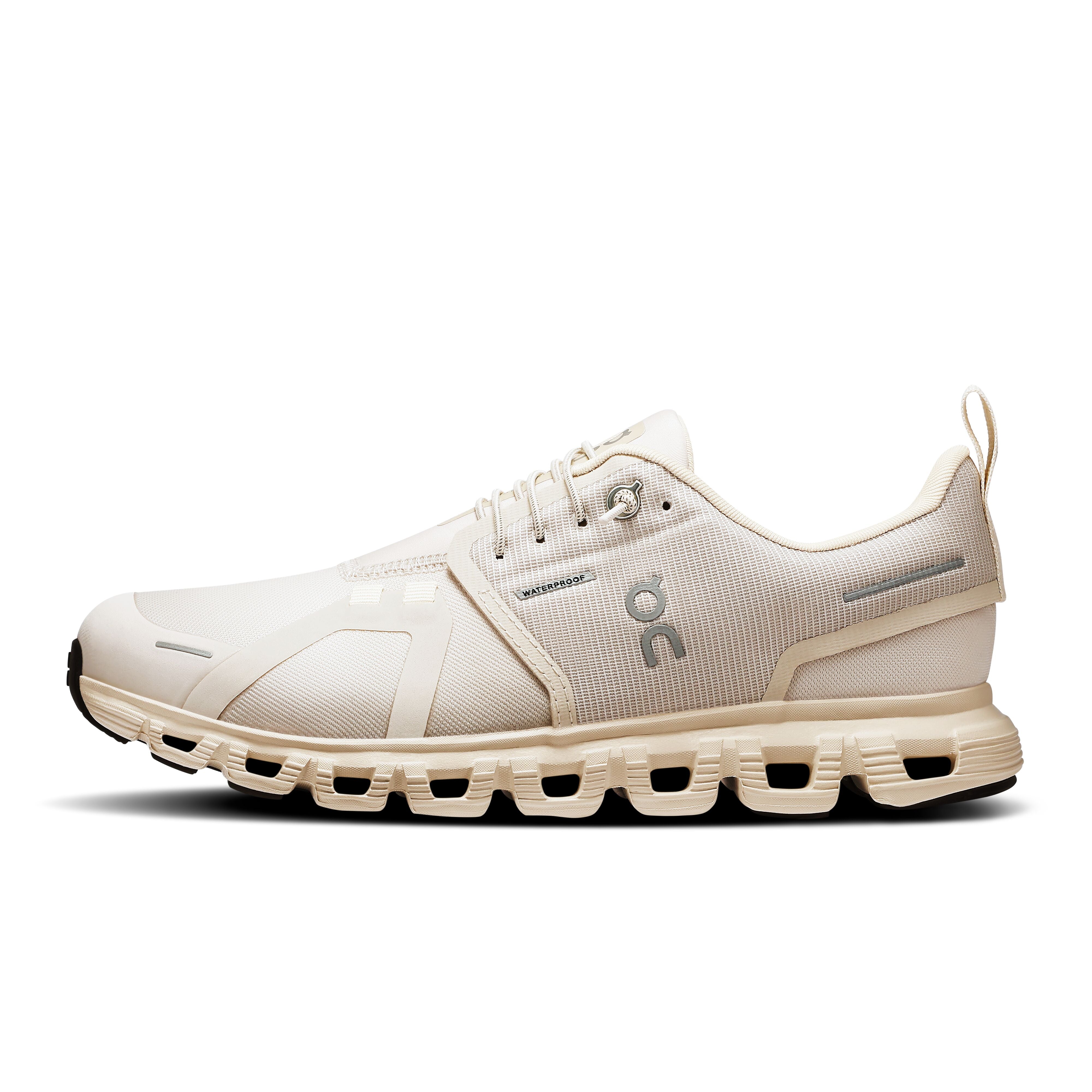Women's On Cloud 6 Waterproof Shoe in Pearl | Cream