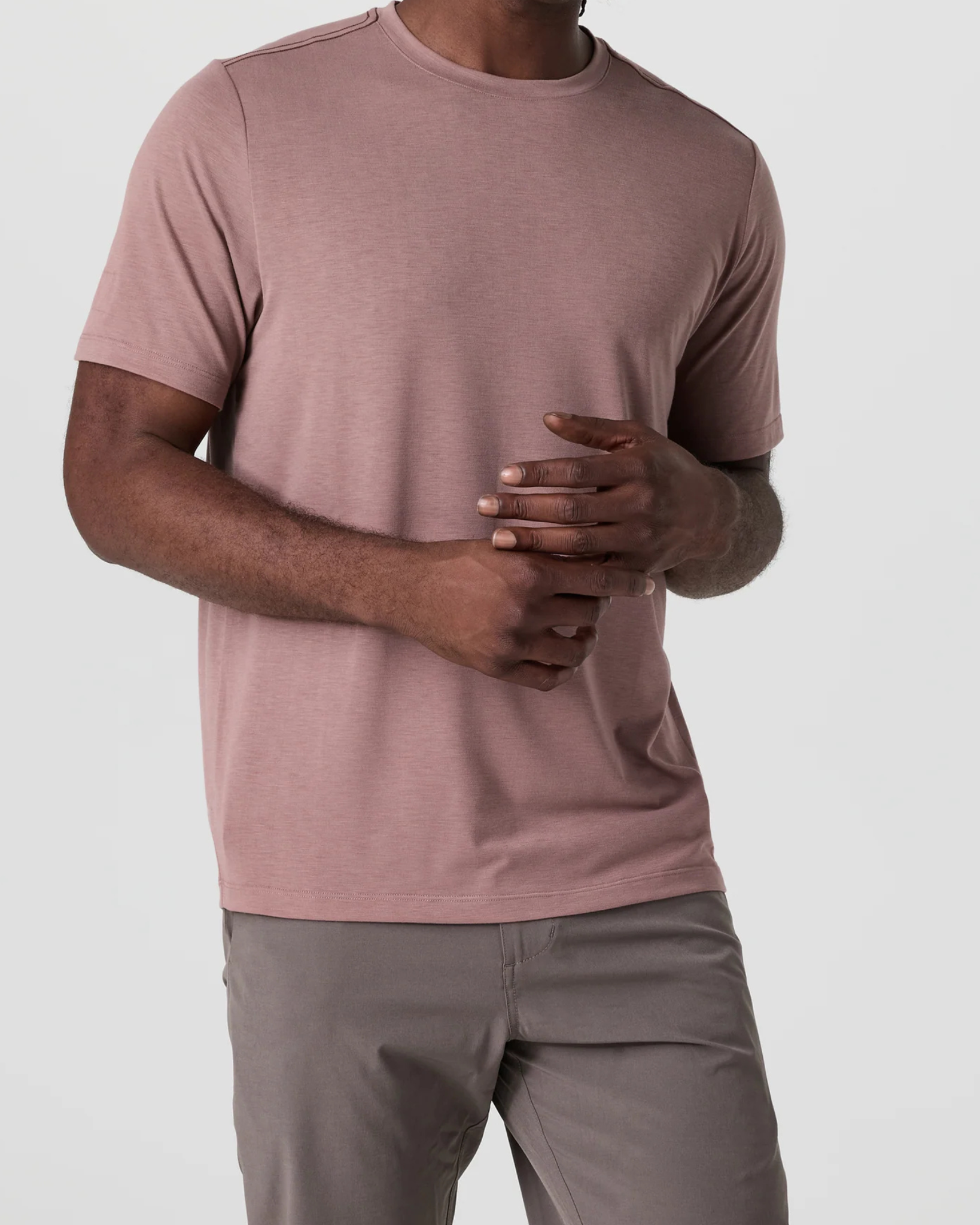 vuori Men's Current Tech Tee in Zion Rose