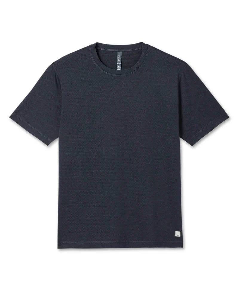 vuori Men's Tradewind Performance Tee 2.0 in Black Heather
