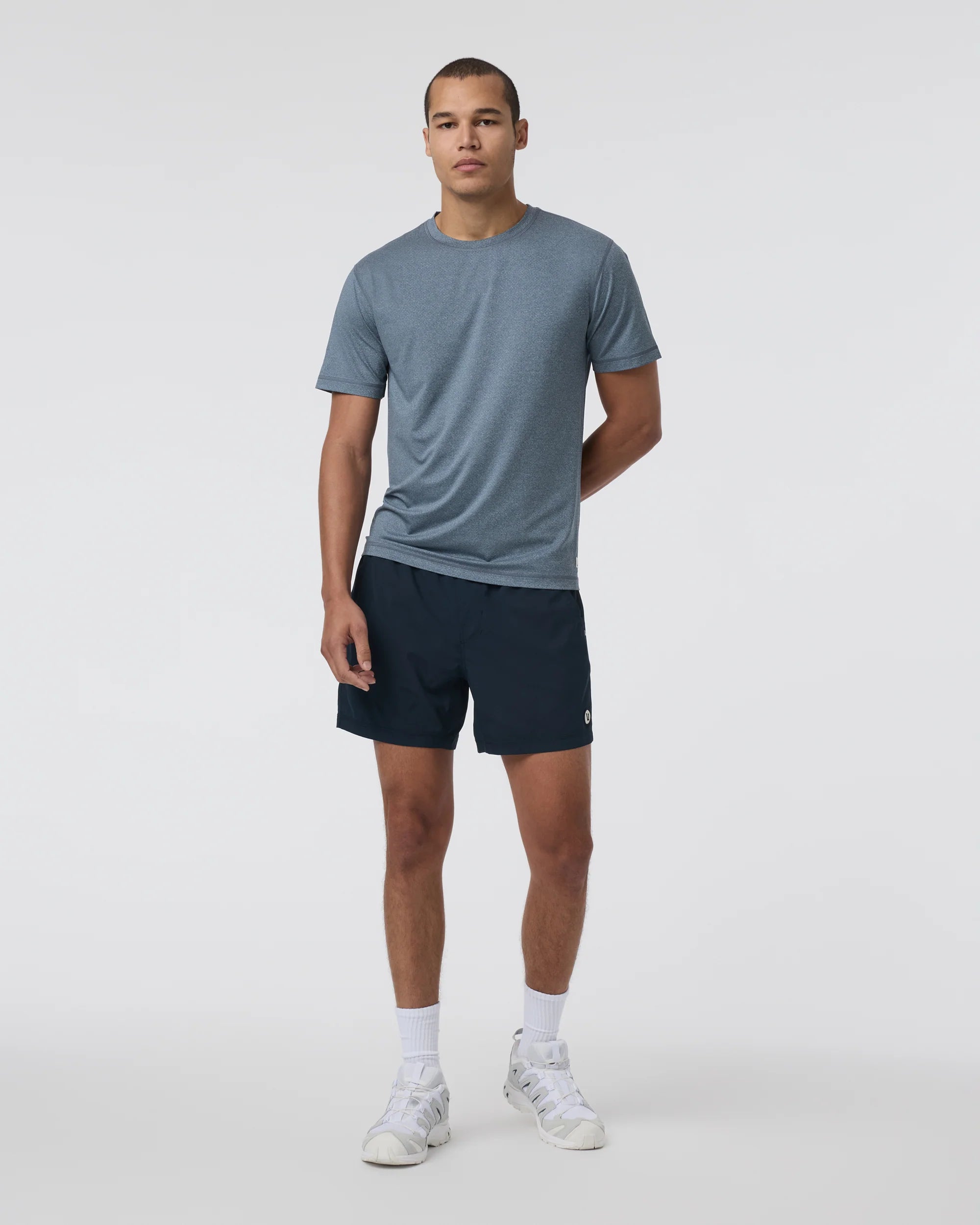 vuori Men's Tradewind Performance Tee 2.0 in Pacific Heather