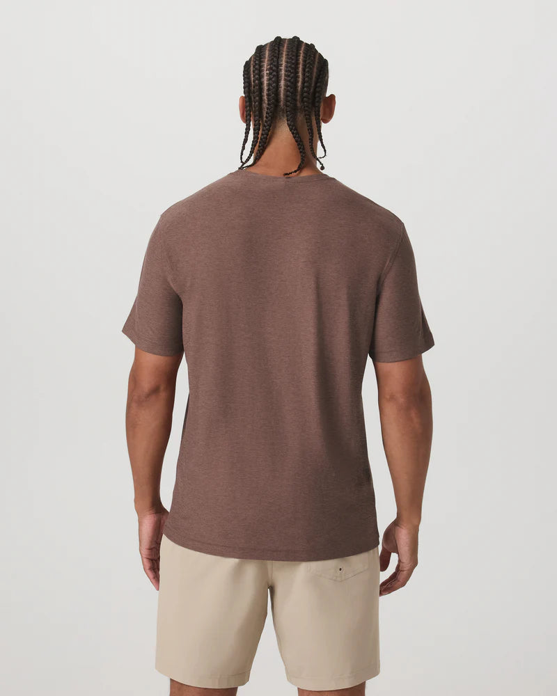 vuori Men's Strato Tech Tee in Sable Heather
