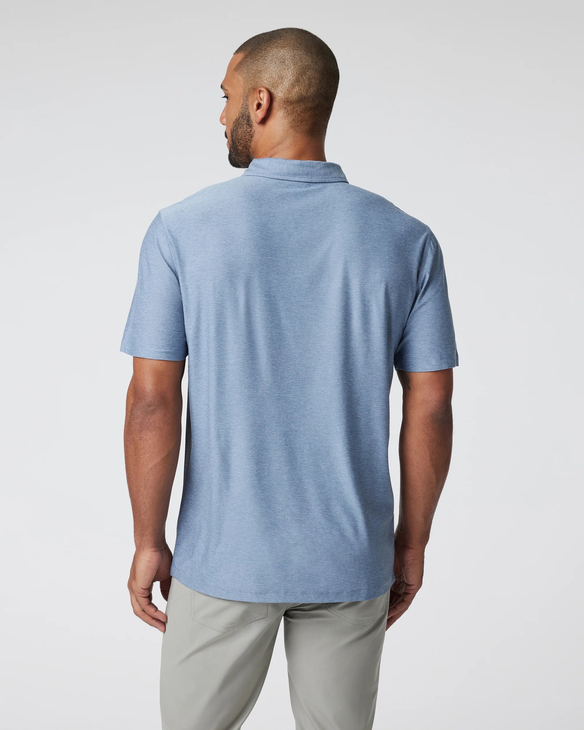 vuori Men's Strato Tech Polo in Chambray Heather