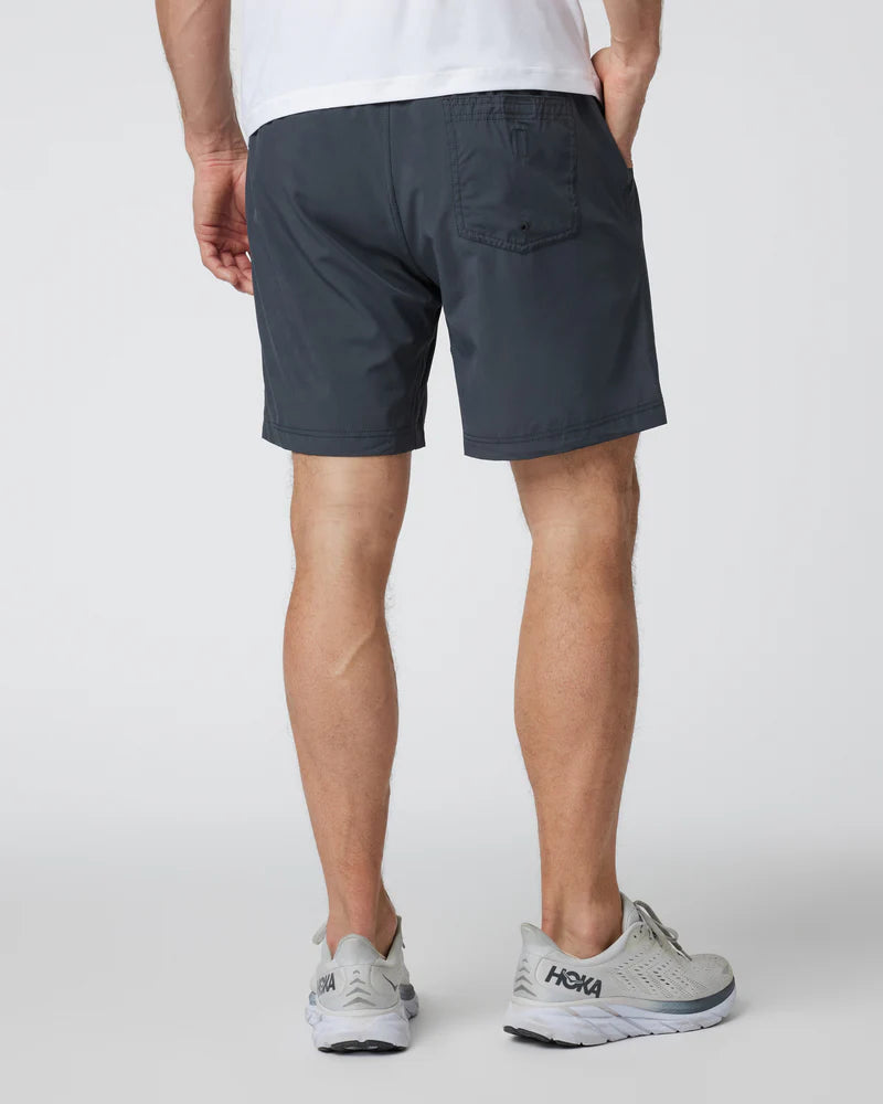 vuori Men's 7" Lined Kore Short in Charcoal