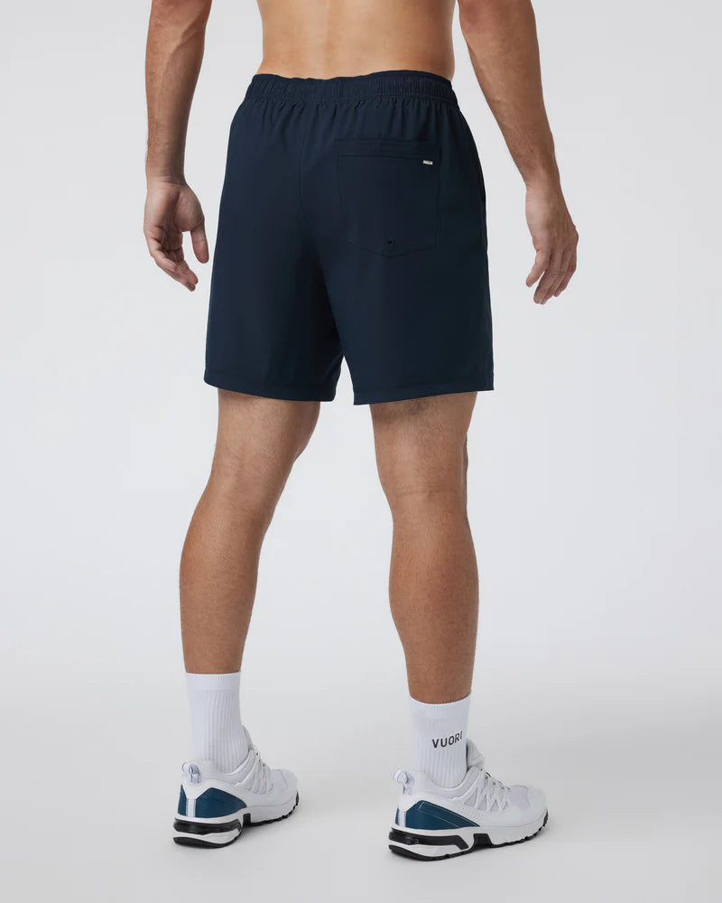 vuori Men's 7" Lined Kore Short in Ink