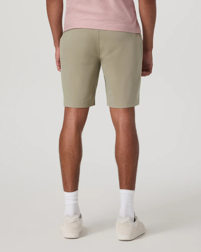 vuori Men's 8" Meta Short in Truffle