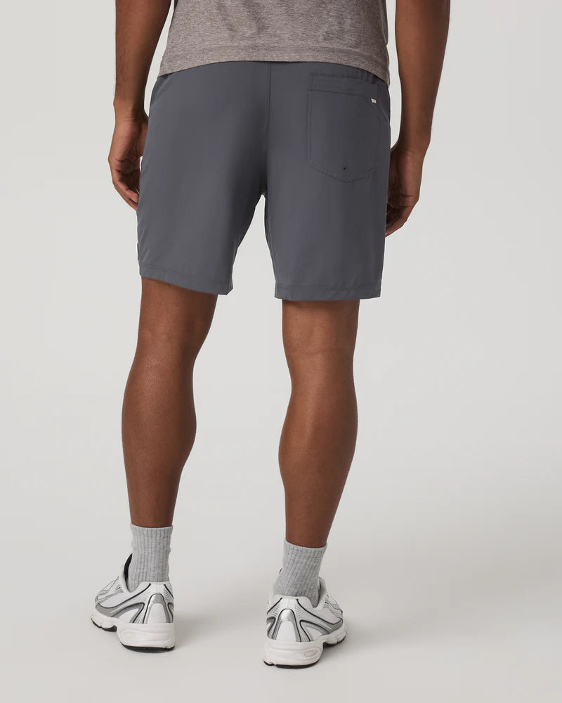 vuori Men's 7" Lined Kore Everyday Lined Short in Charcoal