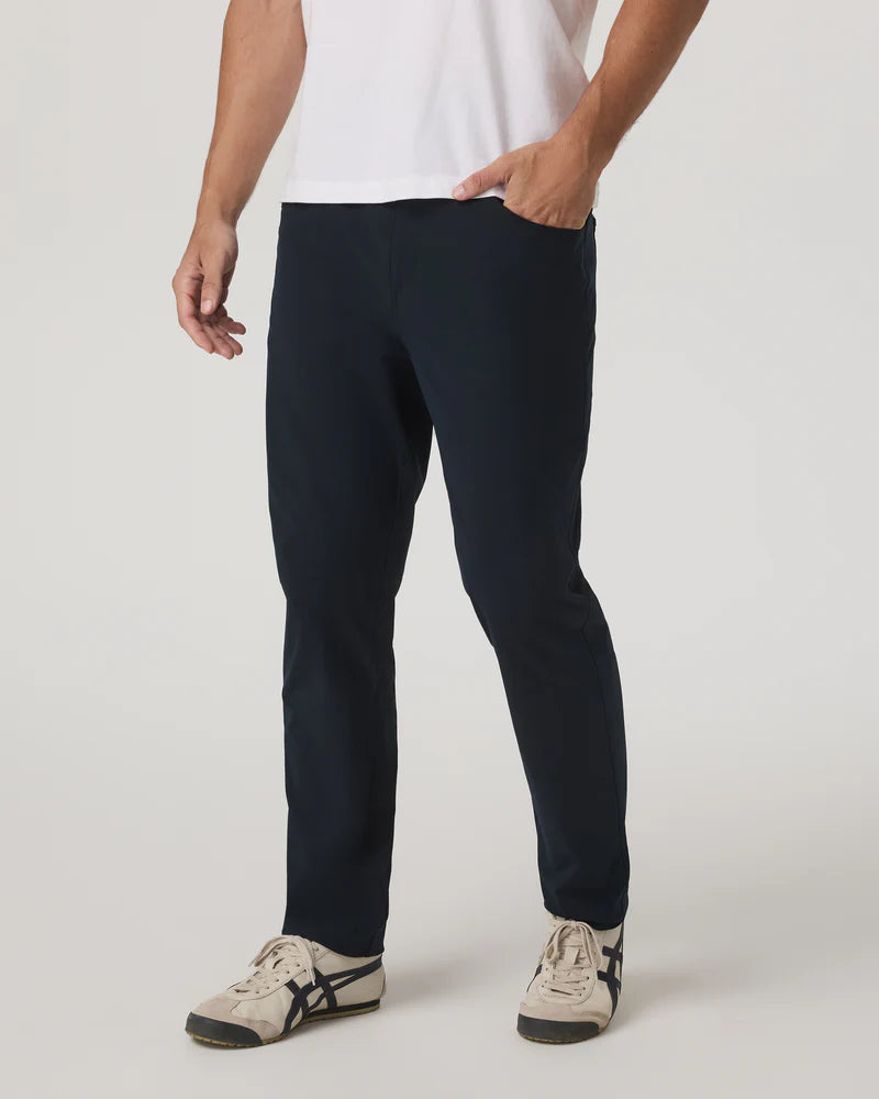 vuori Men's Meta™ Pant Classic Fit 30" in Ink