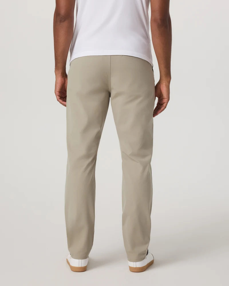vuori Men's Meta™ Trouser Classic Fit 32" in Truffle