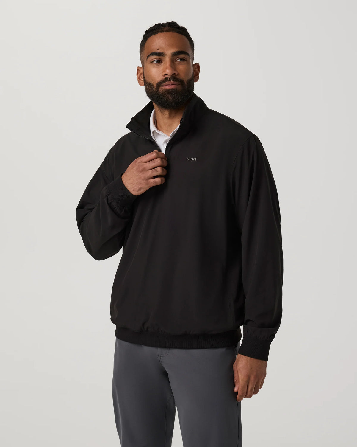 vuori Men's Venture Quarter Zip in Black